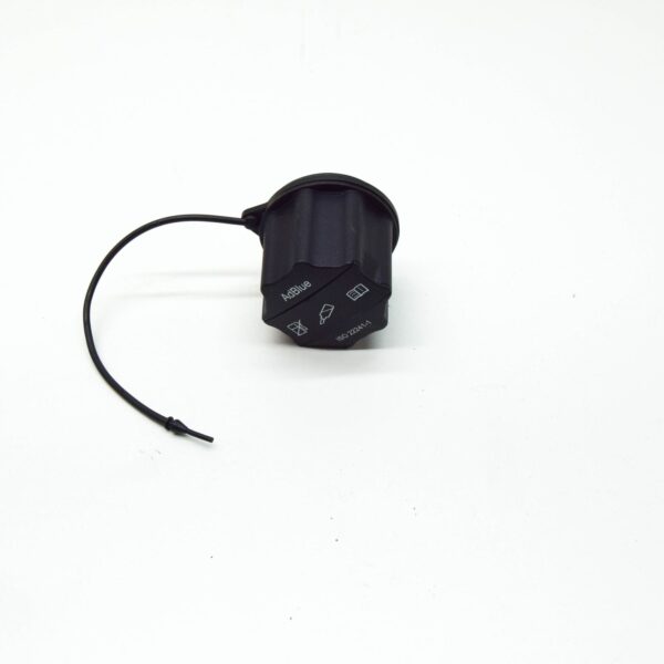2E0201553D - NEW VW CRAFTER 2F MK1 REDUCTION AGENT TANK CAP CLOSURE 2E0201553D ORIGINAL