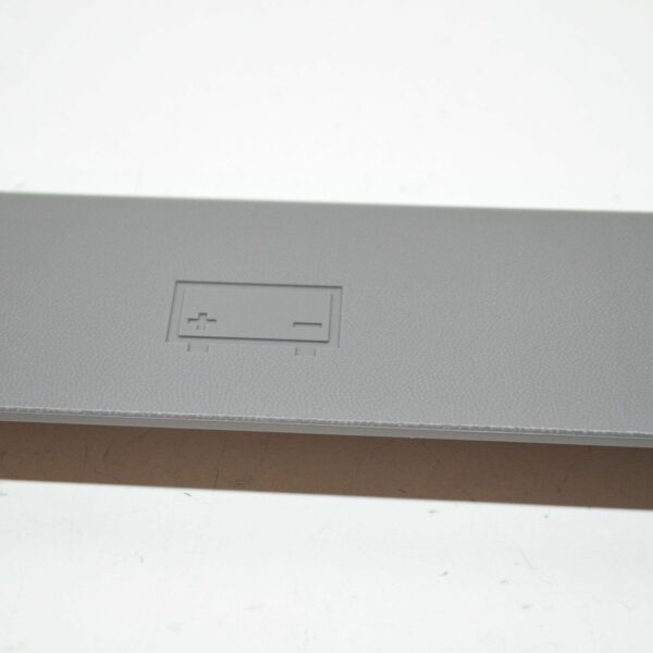 2E0863467A - NEW VOLKSWAGEN CRAFTER 2E OTHER FRONT LEFT STEP TRIM 2E0863467A ORIGINAL