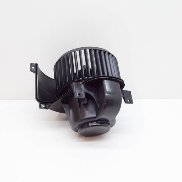 2H2820021C - NEW VW AMAROK 2H HEATER HEATING BLOWER MOTOR FAN RHD 2H2820021C ORIGINAL