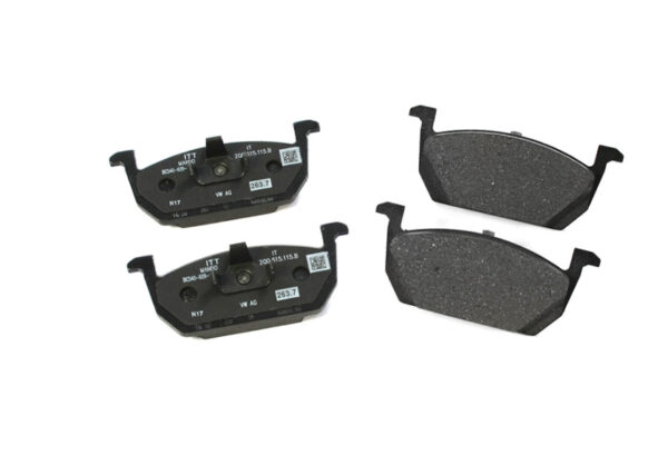 2Q0698151E - AUDI A1 GB Front Wheel Brake Pads Set 2Q0698151E ORIGINAL