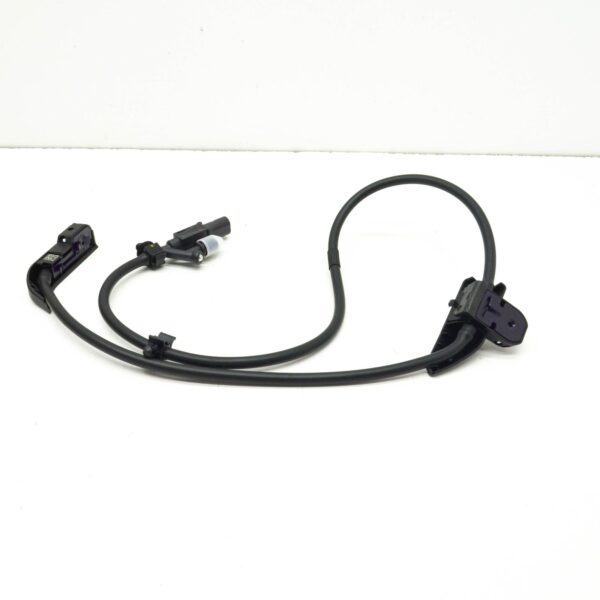 31457323 - VOLVO XC40 Windshield Washer Nozzle 31457323 ORIGINAL