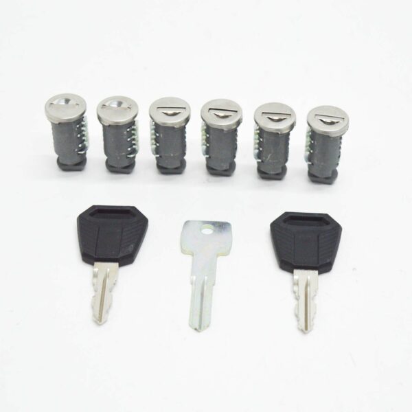 32147044 - NEW VOLVO S60 MK1 ROOF RACK LOCK KIT 32147044