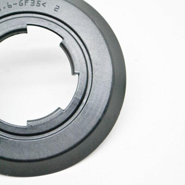 33217616457 - NEW BMW 1 F20 REAR OUTPUT SHAFT DUST GUARD RING PLASTIC 33217616457 ORIGINAL