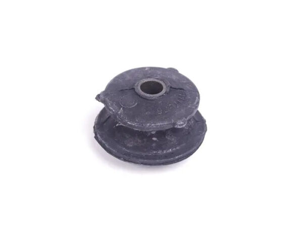 33521117676 - NEW BMW 6 COUPE E24 REAR STRUT MOUNT RUBBER MOUNTING BUSHING 33521117676