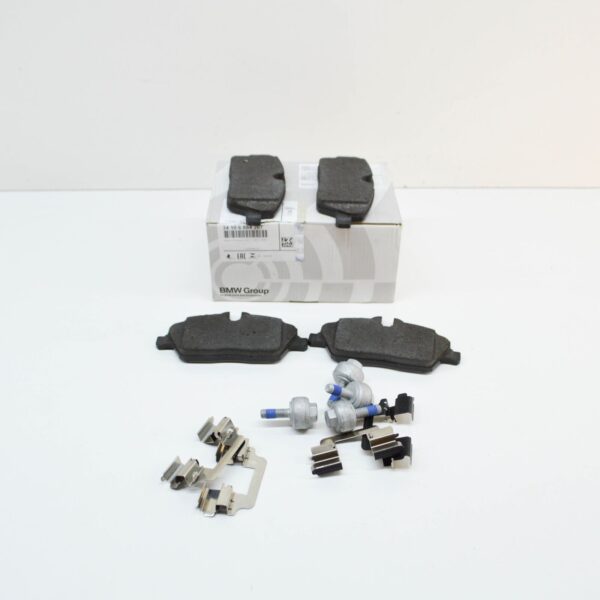 34106884267 - BMW i3 I01 Front Brake Pads Set 34106884267 6884267 ORIGINAL