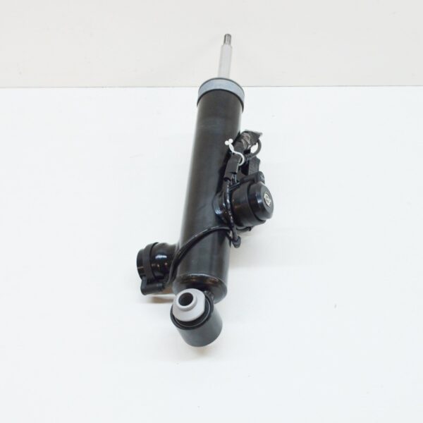 37126796985 - BMW 5 Touring F11 Rear Left Shock Absorber 6796985 37126796985 ORIGINAL