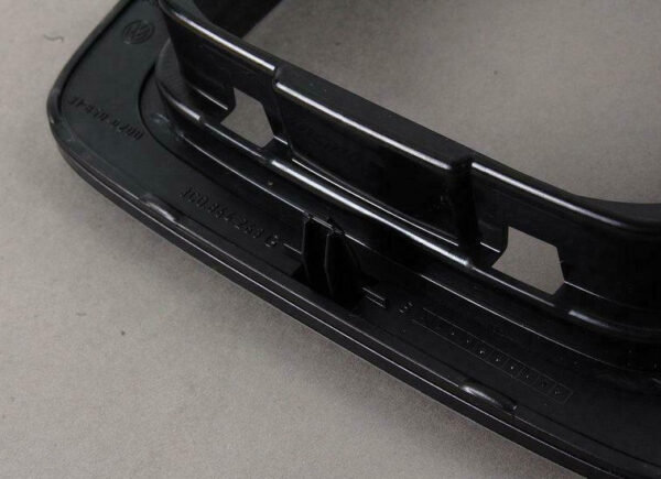 3C0864263G3H5 - NEW VOLKSWAGEN PASSAT B6 CENTRE CONSOLE TRIM PANEL 3C0864263G3H5