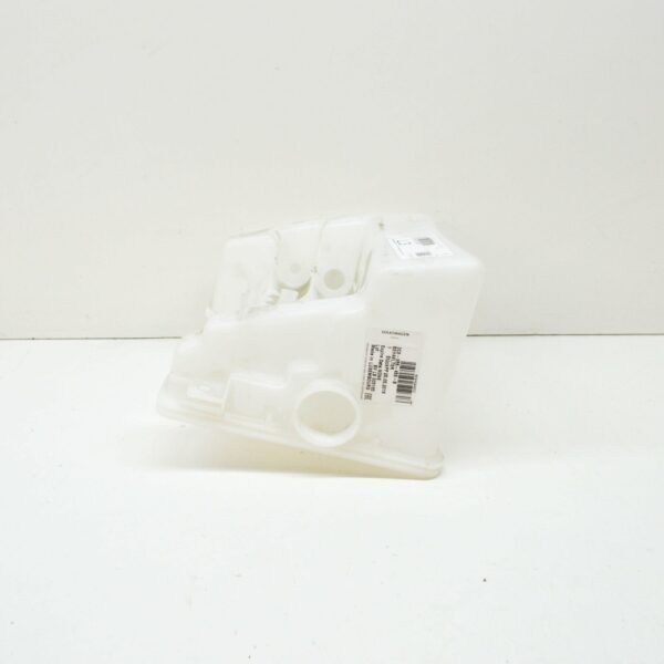 3C8955453B - NEW VOLKSWAGEN PASSAT CC 3C WINDSHIELD WASHER RESERVOIR TANK 3C8955453B