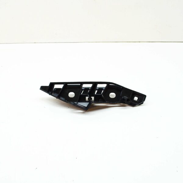 3G0807049B - NEW VW PASSAT GTE 4MOTION B8 FRONT LEFT BUMPER BRACKET HOLDER 3G0807049B
