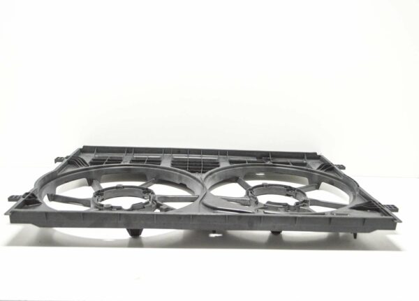 3QF121207 - NEW VOLKSWAGEN ATLAS ENGINE COOLING FAN SHROUD 3QF121207