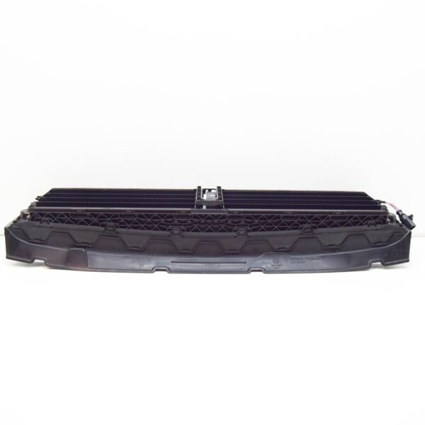 3V0122321E - SKODA SUPERB MK3 Radiator Louvre Blind With Guide 3V0122321E ORIGINAL
