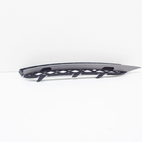 420807205MI7 - NEW AUDI R8 42 FRONT BUMPER RIGHT TOW EYE COVER 420807205MI7 ORIGINAL