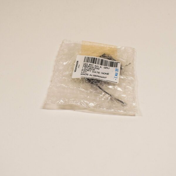 4E0807441AGRU - NEW AUDI A8 4E REAR BUMPER TOW HOOK EYE CAP COVER 4E0807441AGRU ORIGINAL