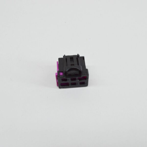 4F0937731 - NEW AUDI A1 MK1 FRONT SEAT HEATER 6-PIN FLAT CONNECTOR HOUSING 4F0937731