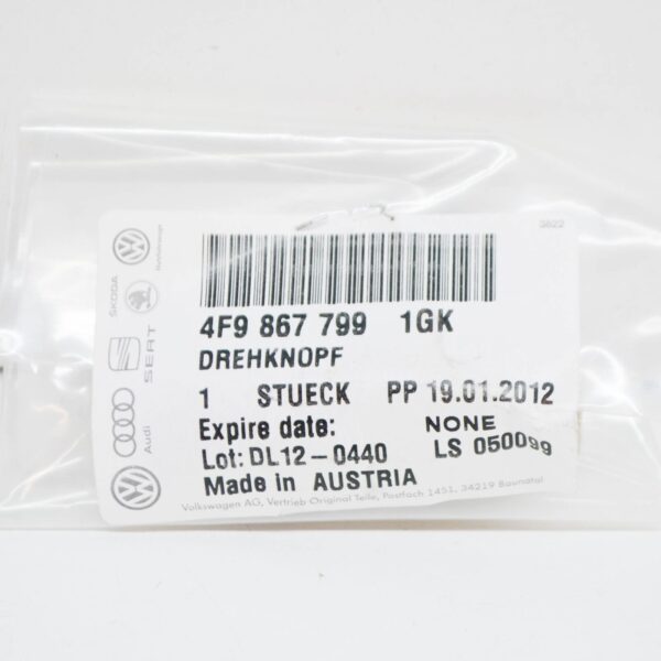4F98677991GK - NEW AUDI A6 AVANT C5 REAR TAILGATE KNOB CAP COVER 4F98677991GK ORIGINAL