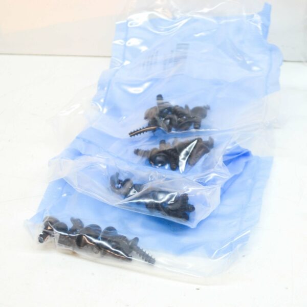 4K0098623 - NEW AUDI A6 C8 FRONT BUMPER COVER HARDWARE FIXING PARTS KIT 4K0098623