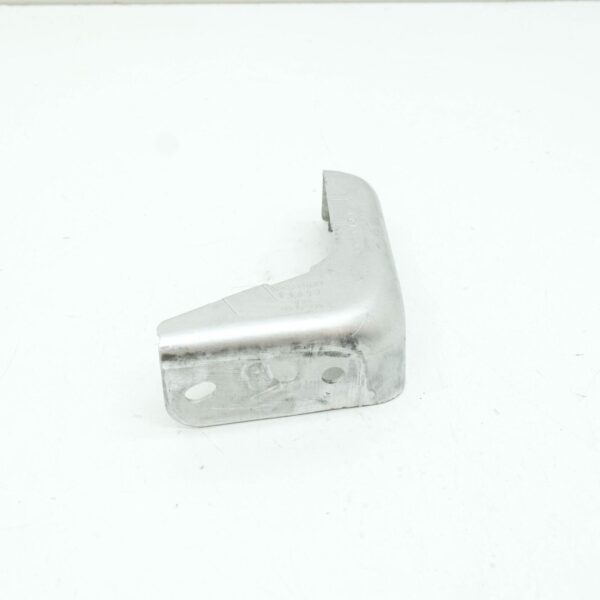 4K0802420B - NEW AUDI A6 C8 AVANT UNDERBODY SHIELD RIGHT BRACKET 4K0802420B ORIGINAL