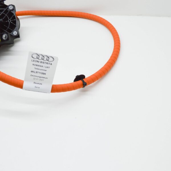 4KL971106K - NEW AUDI E-TRON GEN BATTERY CABLE PORT SOCKET 4KL971106K 2023 ORIGINAL