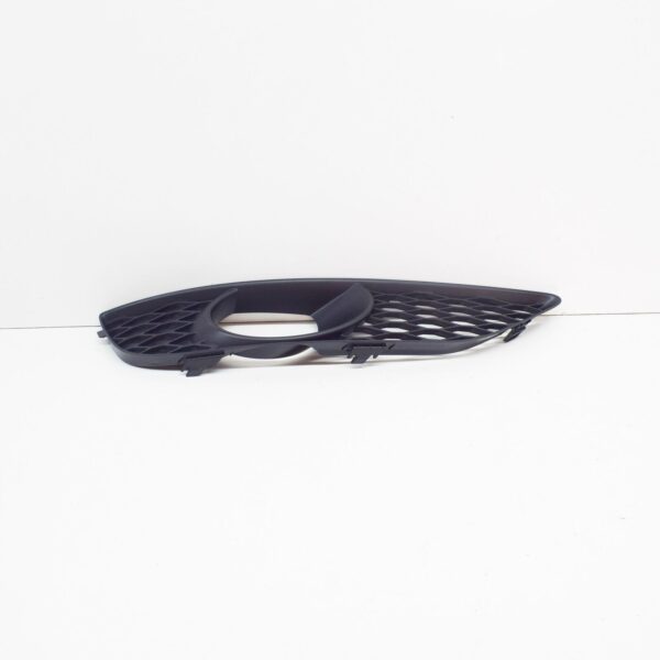 4L0807676C01C - NEW AUDI Q7 4L FRONT RIGHT FOG LIGHT GRILLE 4L0807676C01C S-LINE 2012