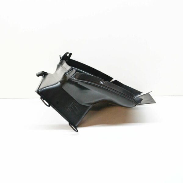 4M0121333D - NEW AUDI Q7 4M LEFT OUTER AIR GUIDE 4M0121333D