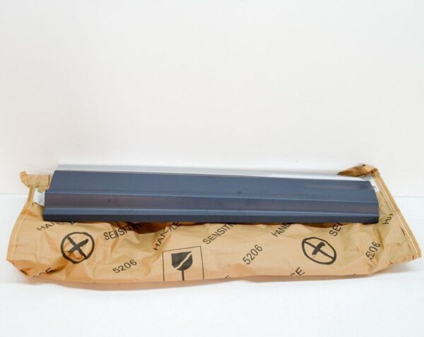 4M0853960MGRU - NEW AUDI Q7 4M FRONT RIGHT DOOR MOLDING TRIM 4M0853960MGRU ORIGINAL