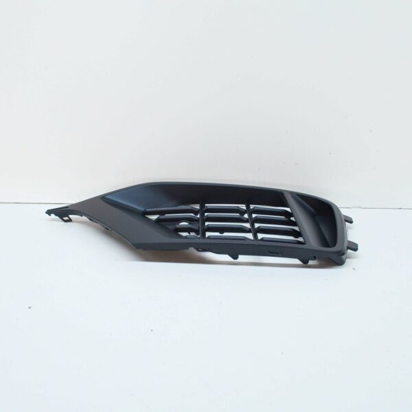 4M8807682B - AUDI Q8 Front Right Bumper Grille 4M8807682B4W3 ORIGINAL
