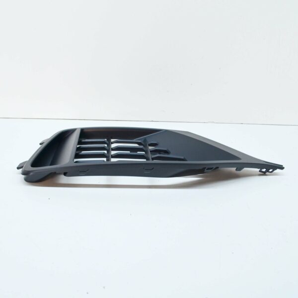 4M8807682B - AUDI Q8 Front Right Bumper Grille 4M8807682B4W3 ORIGINAL