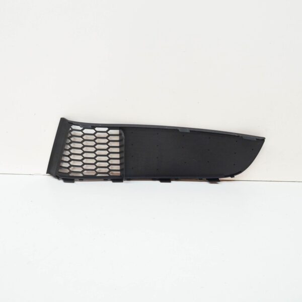 51117903676 - BMW 7 F01 Front M Bumper Lower Right Grille 51117903676 7903676 2015 ORIGINAL