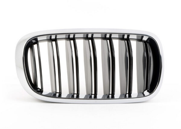 51118056324 - BMW X5 F85 Front Radiator Right M Grille 51118056324 8056324 2015 ORIGINAL