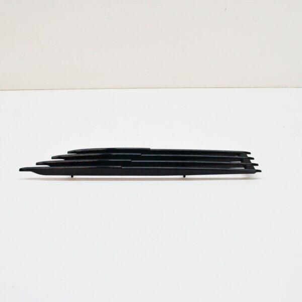 51131827278 - BMW E9 Coupe Front Wing Black Grille Right 51131827278 ORIGINAL