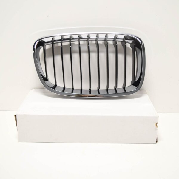 51137239022 - BMW 1 F20 Front Radiator Right Grille Basis 51137239022 7239022 2014 ORIGINAL
