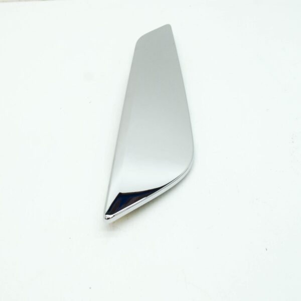 51137349594 - NEW BMW 5 G30 RIGHT SIDEWALL AIR DUCT TRIM 51137349594 7349594 ORIGINAL
