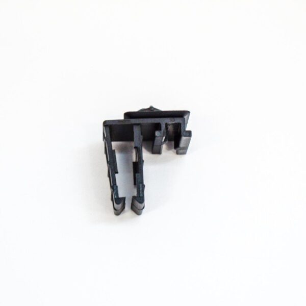 61138365568 - NEW BMW E92 F21 E46 F10 E38 WASHER NOZZLE BRACKET 61138365568 8365568 ORIGINAL