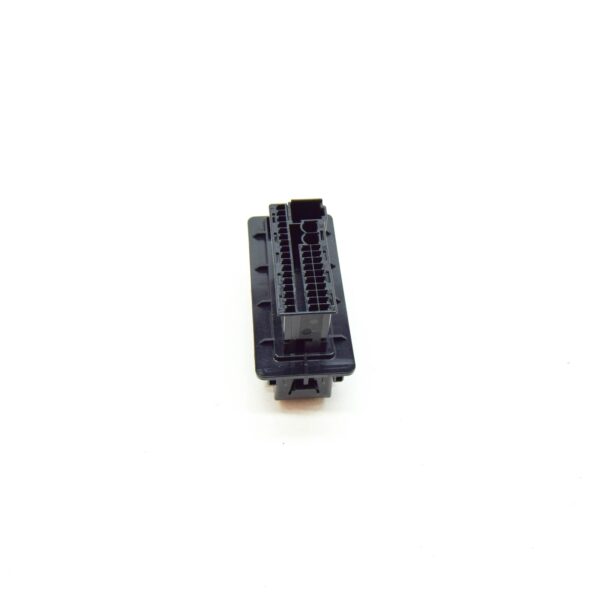 61139221022 - NEW BMW 1 F40 PIN TERMINAL 39-POLIG 61139221022 ORIGINAL