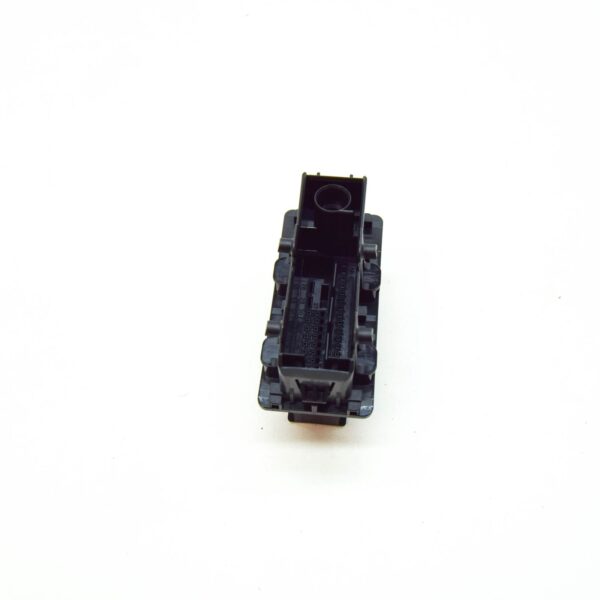 61139221022 - NEW BMW 1 F40 PIN TERMINAL 39-POLIG 61139221022 ORIGINAL