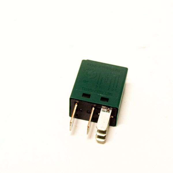 61366980177 - NEW BMW 1 E81 FRONT WINDSCREEN WIPER RELAY 61366980177 6980177 2010