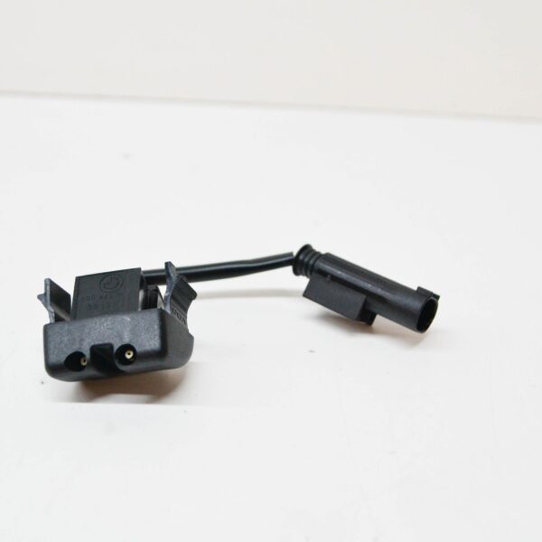 61668374366 - BMW 3 E46 Heated Right Spray Nozzle 61668374366 ORIGINAL