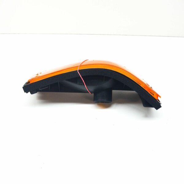 63131373297 - NEW BMW 5 E28 FRONT LEFT TURN CORNER LIGHT INDICATOR 1373297 63131373297