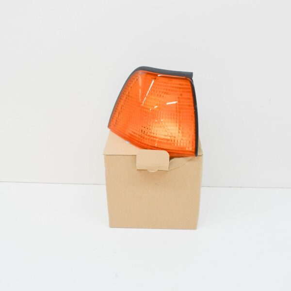 63138353278 - NEW BMW 3 E36 FRONT RIGHT TURN INDICATOR LIGHT 63138353278 ORIGINAL