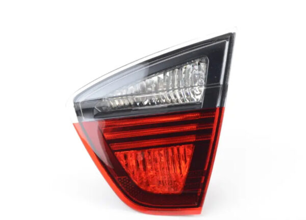 63210406884 - BMW 3 E90 Rear Right Taillight 0406884 63210406884 ORIGINAL
