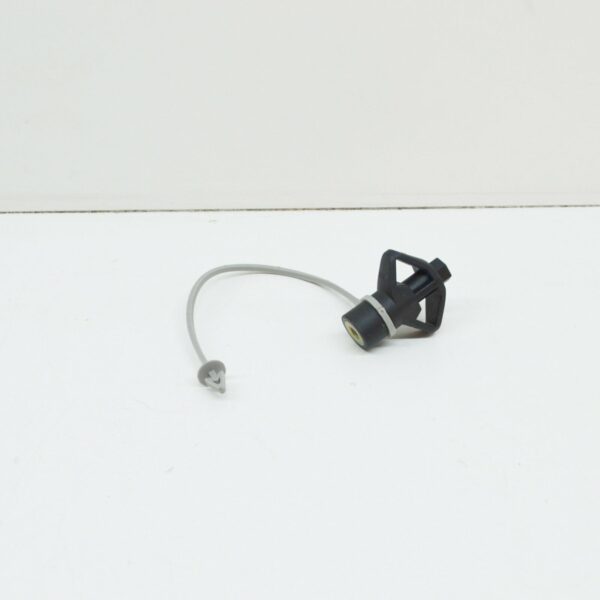 6Q0945300 - Volkswagen POLO MK4 9N Tail Light Wing Nut 6Q0945300 ORIGINAL