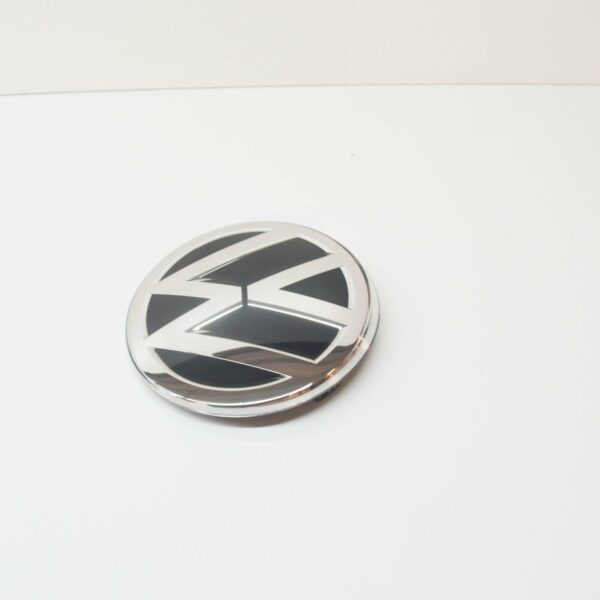 760853601DJZA - NEW VOLKSWAGEN TOUAREG CR BONNET BADGE EMBLEM 760853601DJZA 2018 ORIGINAL