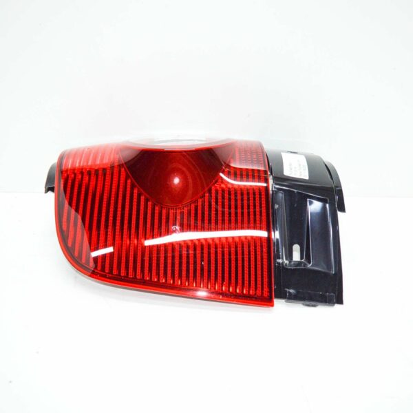 7M3945095M - NEW VOLKSWAGEN SHARAN 7M MK1 REAR LEFT OUTER TAILLIGHT LAMP 7M3945095M ORIGINAL