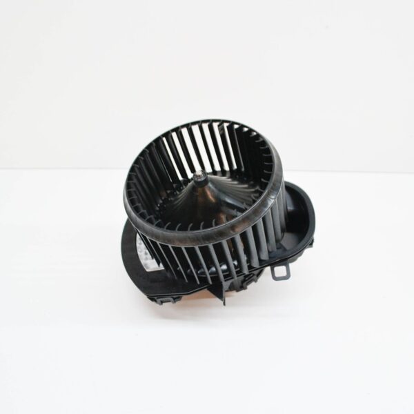 7P0820021G - NEW VW TOUAREG 7P HEATER BLOWER FAN RHD 7P0820021G ORIGINAL