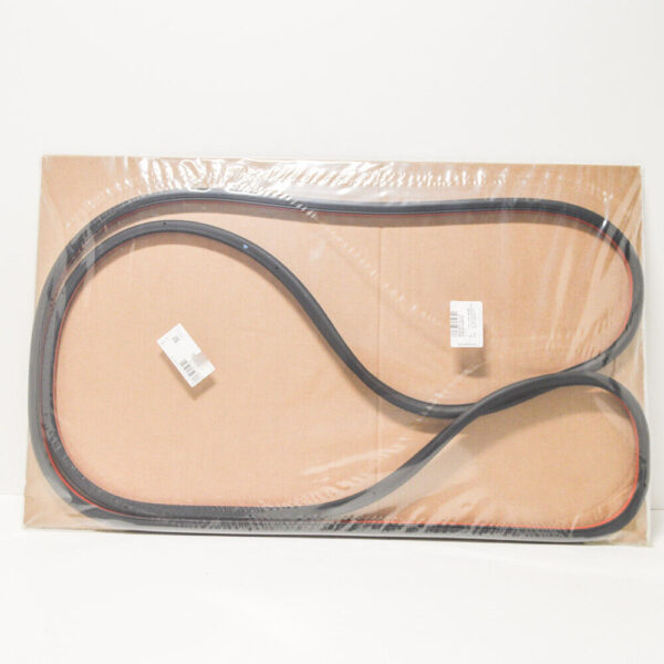 80A837912G - NEW AUDI Q5 80A FRONT RIGHT DOOR RUBBER SEAL  80A837912G