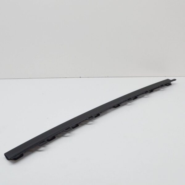 82A807823 - AUDI A1 Sportback GBA Rear Bumper Center Grille Trim 82A8078239B9 ORIGINAL