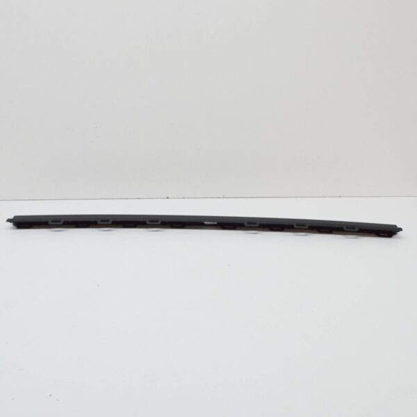 82A807823 - AUDI A1 Sportback GBA Rear Bumper Center Grille Trim 82A8078239B9 ORIGINAL