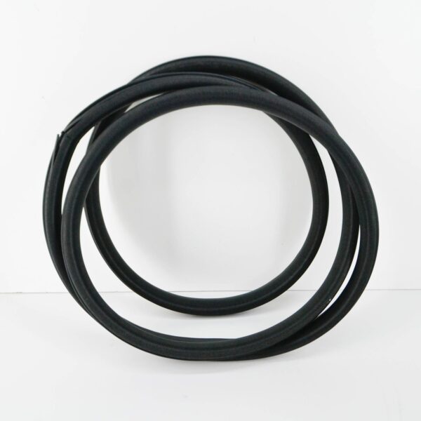 8663911 - NEW VOLVO S40 MK2 FRONT DOOR SURROUND WEATHER STRIP SEAL 8663911