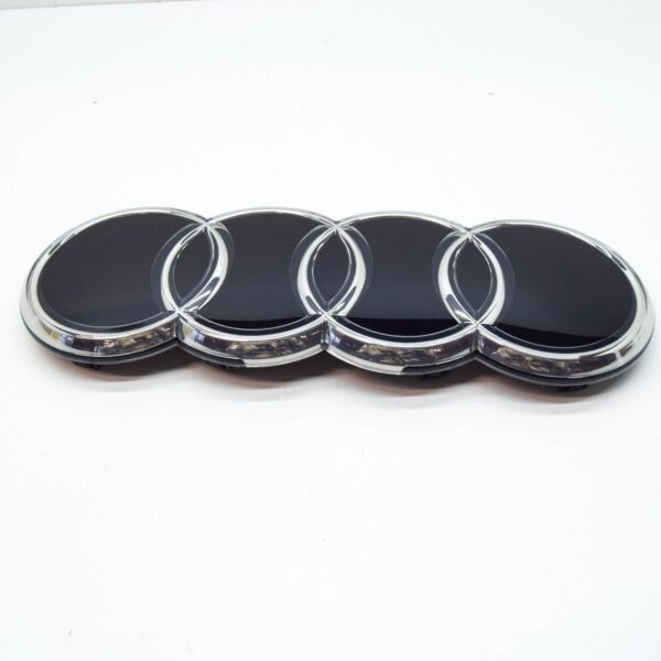 89A853605 - AUDI Q4 E-TRON Front Bumper Radiator Grille Badge 89A8536052ZZ NEW GENUNE