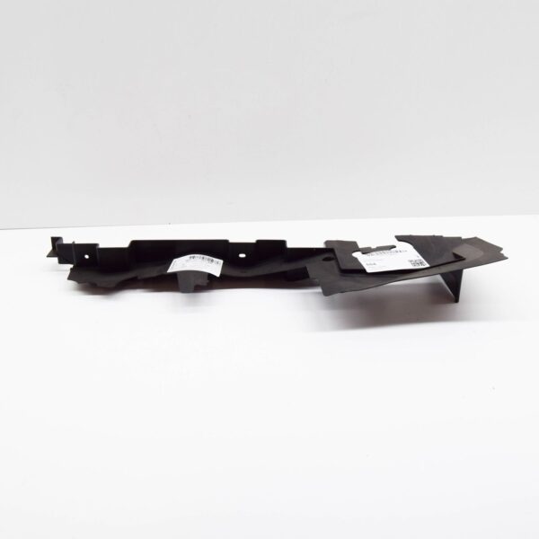 8E0121284AA - AUDI A4 B7 Right Radiator Support Baffle 8E0121284AA ORIGINAL